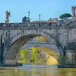 Vatican Tolemaide Apartment