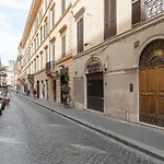 Cs Spanish Steps Apartment