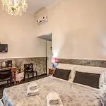 Piazza Del Popolo 3 Rooms, 3 Bath