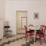 Gianicolense Green Apartment