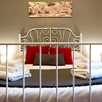 Flaminia 36 Luxury Home