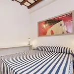 Campo De\' Fiori Apartment
