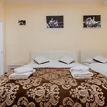 Flower Guesthouse