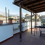 Tetti Di Piazza Navona