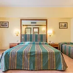 Raeli Hotel Noto