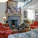 Campitelli Penthouse -My Extra Home
