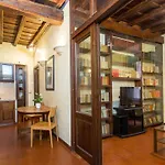 Rental In Rome Luce Apartment