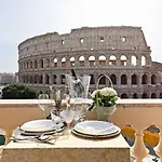 View Colosseo From Jacuzzi