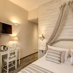 Casa Tua Vaticano Guest House