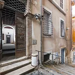 Two Bedrooms Apartment With Solarium With View On San Peter Church And Sant\'Angelo Castle