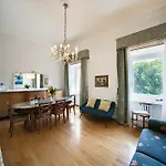 Rome Unique Spanish Steps Apartments