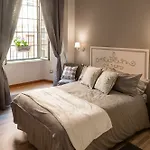 Isabel Guest House