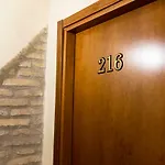 Hotel Palestro Palace