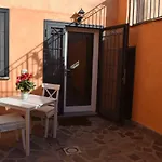 Parco Degli Acquedotti B&B
