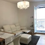 Rome Dreaming House