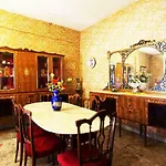 Palini\'S House