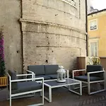 Ac Pantheon Apartment
