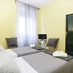 Apartment In Piazza Bologna