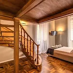 The Spanish Steps Apartment 67