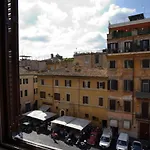 Livia B&B - Trastevere