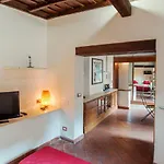 38 Vicolo De\' Cinque