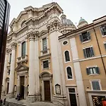 Greta\'S Home In Rome