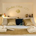 Giuditta Suite 121 Trastevere Roma