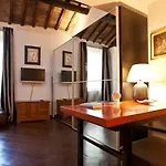 Rental In Rome Loft Cappellari