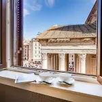 Luxurious Loft Facing The Pantheon