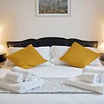 Pompeo Magno White Luxury Apartment