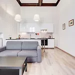 Rampa Mignanelli Charming Apartment