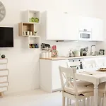 White Fanti Apartment