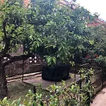 Villa Ella