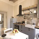 Casa di Ele
