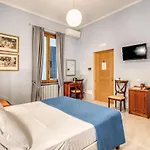 La Residenza Suites