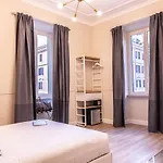 Vatican Palace Suites By Premium Suites Collection