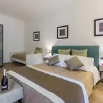 Tridente Rooms