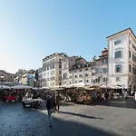 Campo De\' Fiori Apartment - Charme Homes