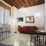 La Maison Dell\'Orologio