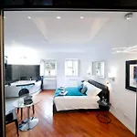 Pantheon Amazing Jacuzzi Suite - Top Collection