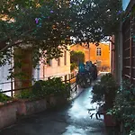 Peretti Rome Trastevere Home