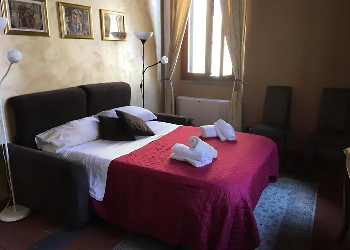 Navona Home