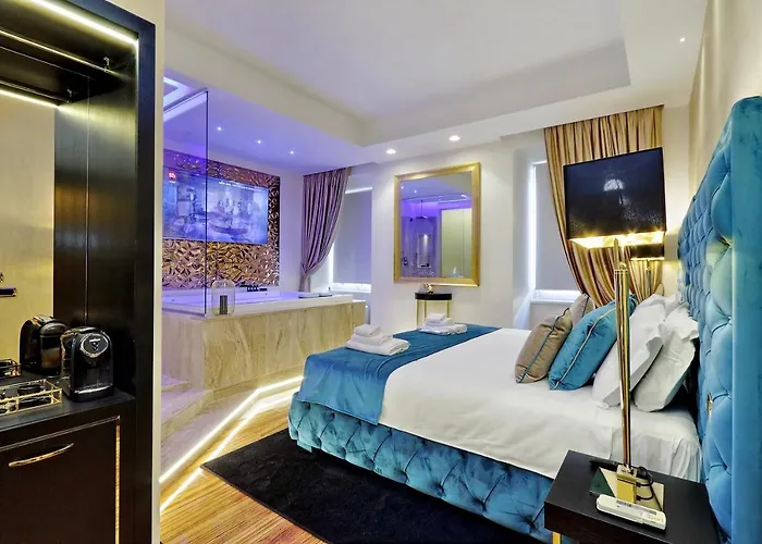 Trevi Diamond Luxury Suites & Jacuzzi