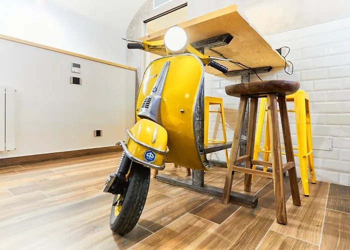 Cozy And Funny Apartment In Front Of Vatican Museums - Myflat In Rome