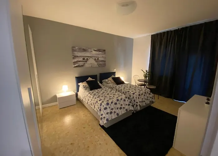 Ytha Housse Roma Centro