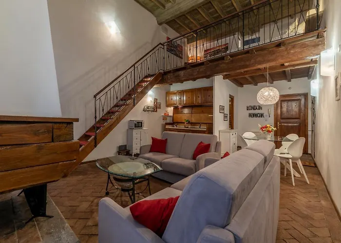 Foro Romano Stylish And Central Apartment