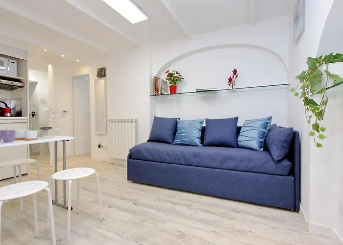 Ych-Confortevole Suite Al Colosseo