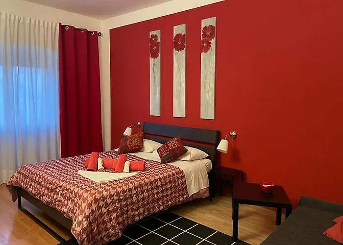 Cornelius Roma Room