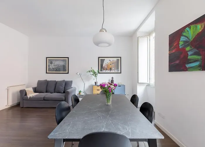 Iflat Monti Charming Apartment