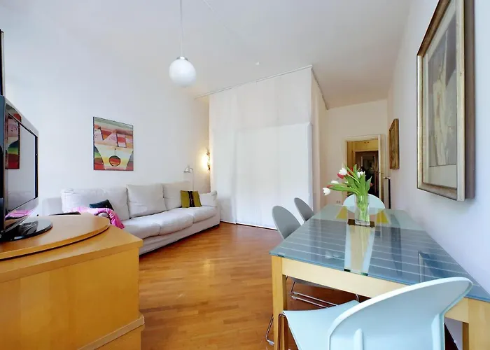 Navona Apartment, Large And Comfortable